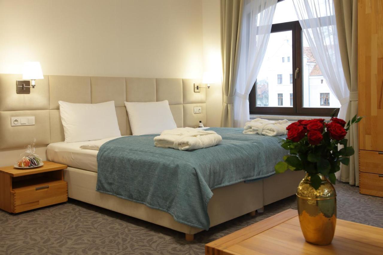 Palac Mortegi Hotel & Spa- Restauracja Szlachecka, Spa, Basen, Sauny, Jazda Konna, Mini Zoo- Luksus, Relaks I Przyroda W Jednym! Lubawa Luaran gambar