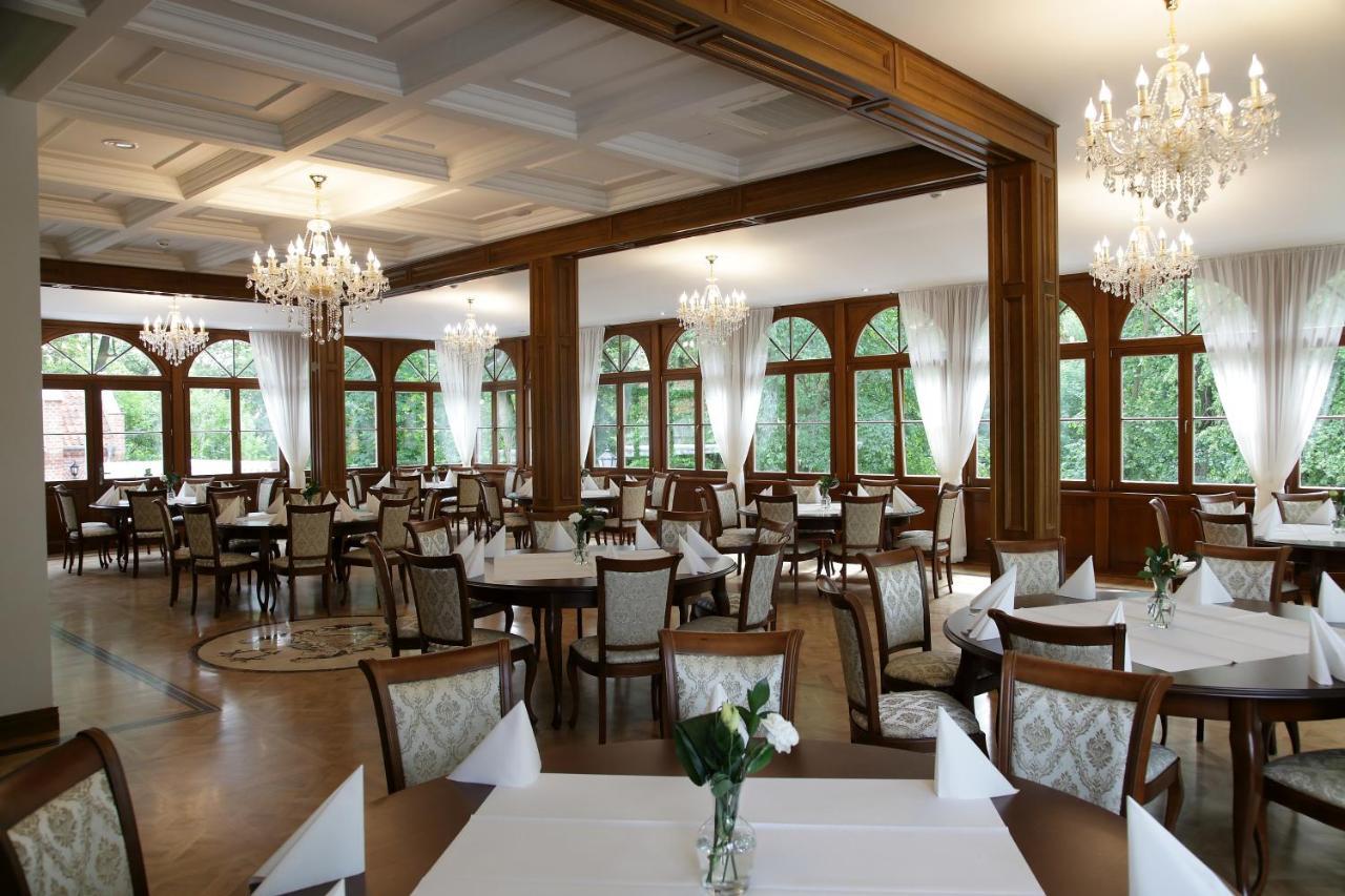 Palac Mortegi Hotel & Spa- Restauracja Szlachecka, Spa, Basen, Sauny, Jazda Konna, Mini Zoo- Luksus, Relaks I Przyroda W Jednym! Lubawa Luaran gambar