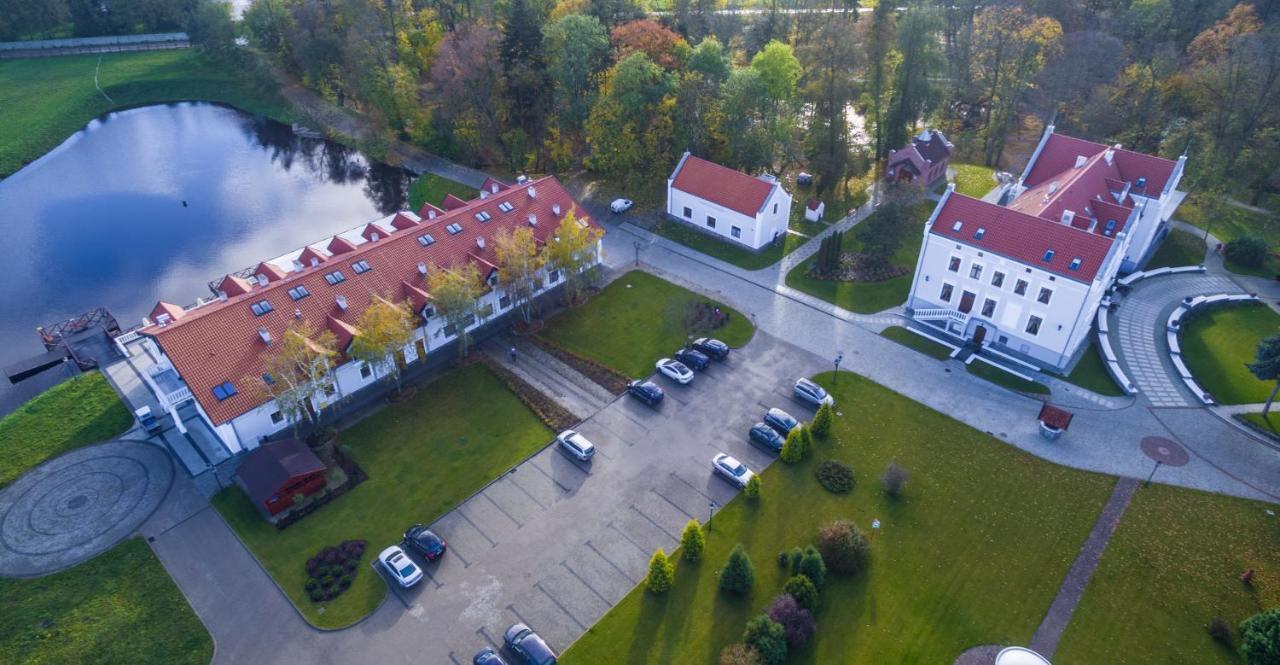 Palac Mortegi Hotel & Spa- Restauracja Szlachecka, Spa, Basen, Sauny, Jazda Konna, Mini Zoo- Luksus, Relaks I Przyroda W Jednym! Lubawa Luaran gambar